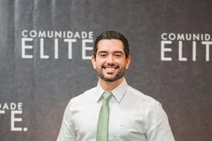 Leonardo Cabral Baptista palestra na Comunidade Elite do Direito Bancário, em Alphaville (SP)